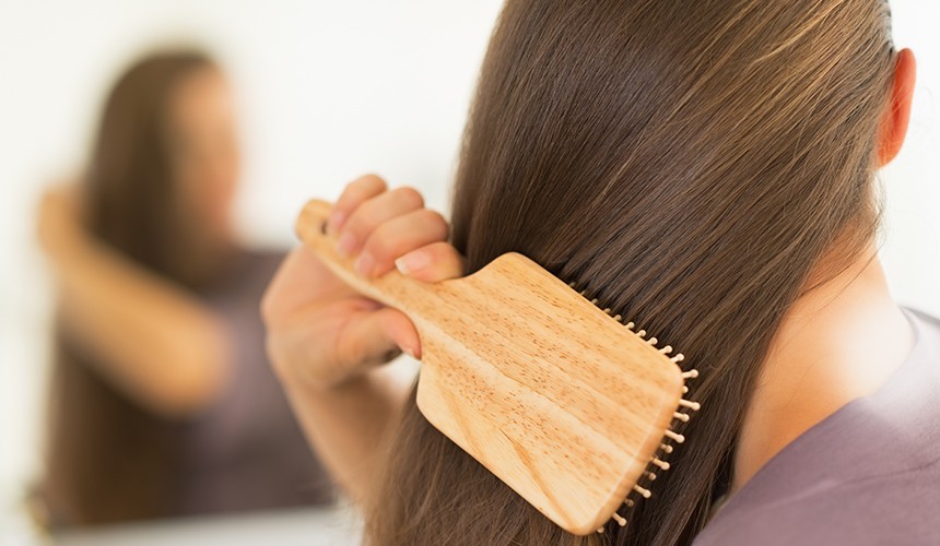 The Best Way to Brush Your Hair - Hair Guide